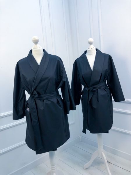 Uniform robe made of raincoat fabric (Black)